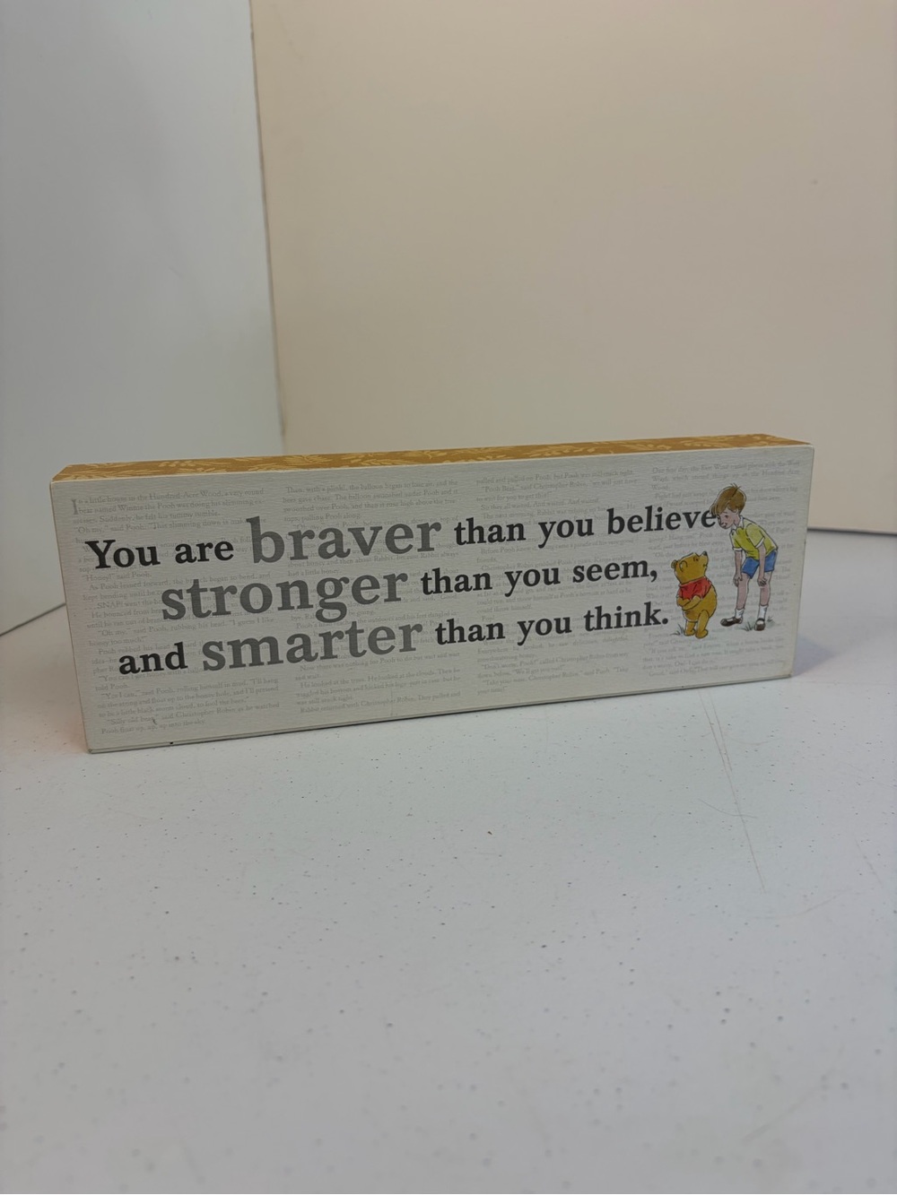 Hallmark Disney Winnie the Pooh Kids Room Home Decor Plaque Sign Nursery Classic